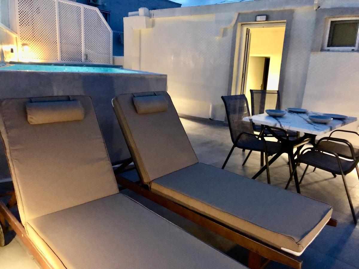 The Muses Of Santorini Private Jacuzzi Suites Vóthon Dış mekan fotoğraf